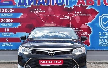 Toyota Camry, 2017 год, 2 300 000 рублей, 8 фотография