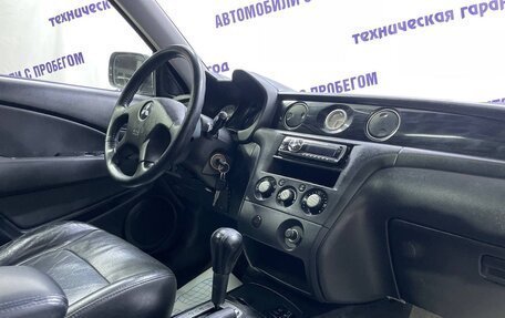 Mitsubishi Outlander III рестайлинг 3, 2004 год, 595 000 рублей, 7 фотография