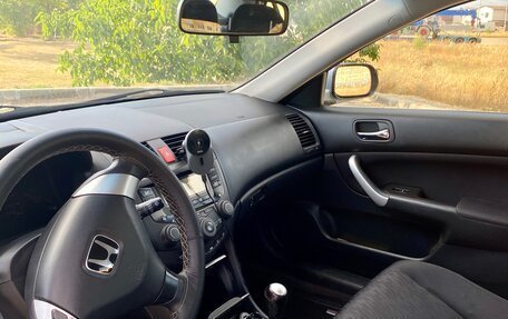 Honda Accord VII рестайлинг, 2004 год, 950 000 рублей, 9 фотография