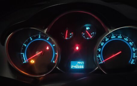 Chevrolet Cruze II, 2011 год, 530 000 рублей, 11 фотография