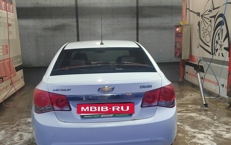 Chevrolet Cruze II, 2011 год, 530 000 рублей, 2 фотография