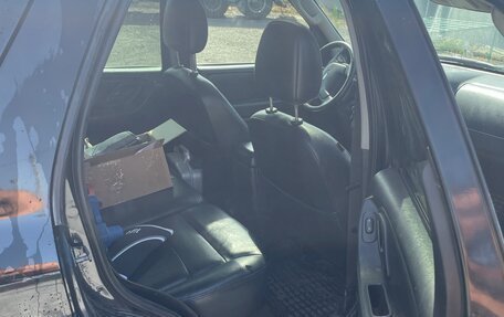 Ford Maverick, 2005 год, 750 000 рублей, 11 фотография