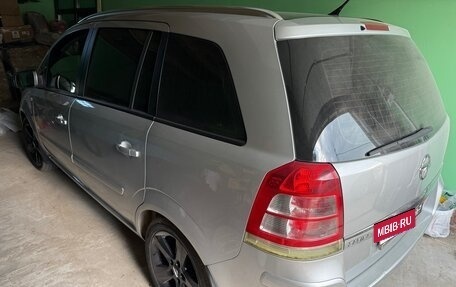 Opel Zafira B, 2013 год, 750 000 рублей, 3 фотография