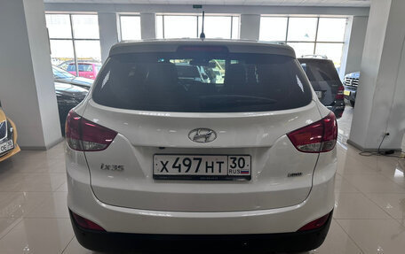 Hyundai ix35 I рестайлинг, 2014 год, 1 400 000 рублей, 6 фотография
