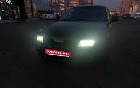 Mitsubishi Carisma I, 2002 год, 250 000 рублей, 16 фотография