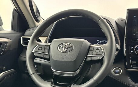 Toyota Highlander, 2025 год, 5 500 000 рублей, 18 фотография