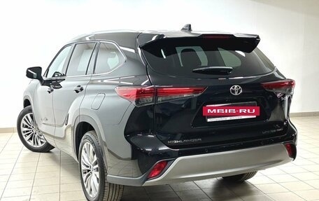 Toyota Highlander, 2025 год, 5 500 000 рублей, 6 фотография
