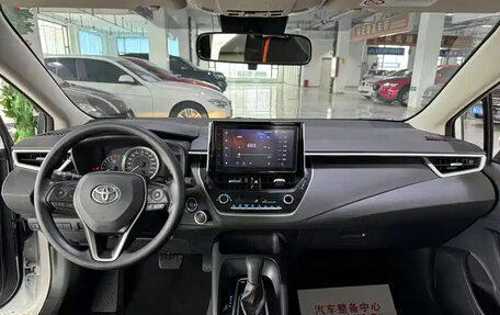 Toyota Corolla, 2021 год, 1 220 000 рублей, 8 фотография