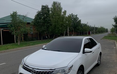 Toyota Camry, 2013 год, 1 400 000 рублей, 3 фотография