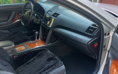 Toyota Camry, 2008 год, 1 500 000 рублей, 35 фотография