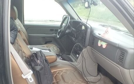 Chevrolet Tahoe II, 2005 год, 750 000 рублей, 20 фотография