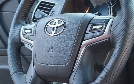 Toyota Land Cruiser Prado 150 рестайлинг 2, 2020 год, 6 100 000 рублей, 21 фотография