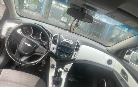 Chevrolet Cruze II, 2013 год, 650 000 рублей, 2 фотография