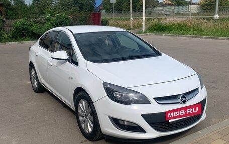 Opel Astra J, 2014 год, 850 000 рублей, 7 фотография