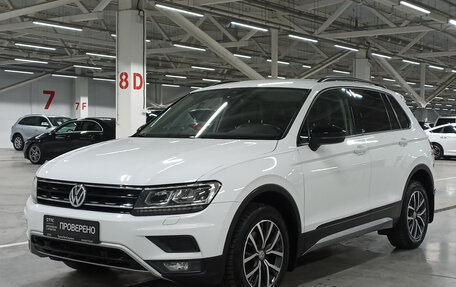 Volkswagen Tiguan II, 2019 год, 2 399 950 рублей, 5 фотография