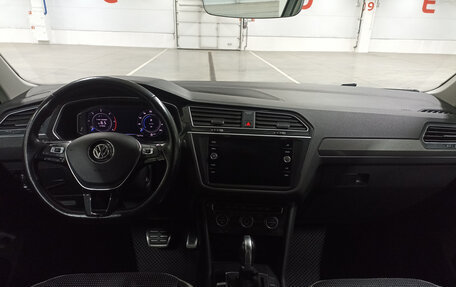 Volkswagen Tiguan II, 2019 год, 2 399 950 рублей, 18 фотография