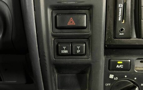 Toyota Land Cruiser Prado 90 рестайлинг, 2001 год, 820 000 рублей, 22 фотография