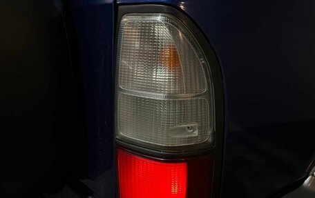 Toyota Land Cruiser Prado 90 рестайлинг, 2001 год, 820 000 рублей, 34 фотография