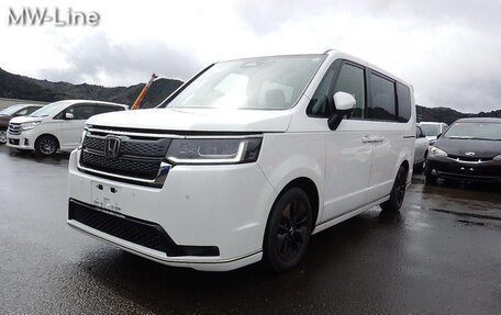 Honda Stepwgn, 2022 год, 2 865 000 рублей, 3 фотография