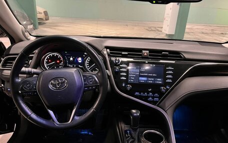 Toyota Camry, 2020 год, 2 900 000 рублей, 11 фотография