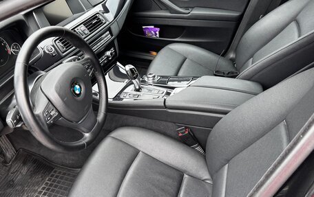 BMW 5 серия, 2016 год, 2 350 000 рублей, 10 фотография