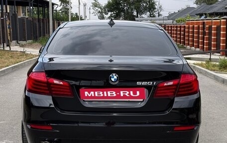 BMW 5 серия, 2016 год, 2 350 000 рублей, 2 фотография
