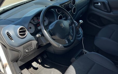 Peugeot Partner II рестайлинг 2, 2011 год, 1 050 000 рублей, 12 фотография