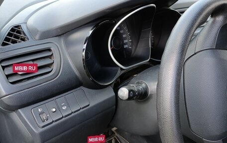 KIA Rio III рестайлинг, 2012 год, 800 000 рублей, 20 фотография
