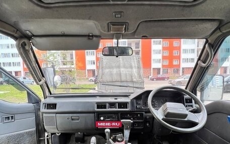 Mitsubishi Delica III, 1994 год, 480 000 рублей, 3 фотография