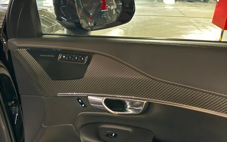 Volvo XC90 II рестайлинг, 2019 год, 4 200 000 рублей, 39 фотография