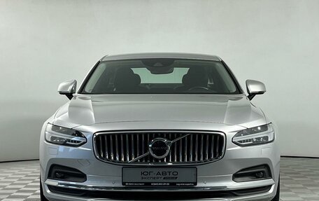 Volvo S90 II рестайлинг, 2021 год, 3 599 000 рублей, 2 фотография