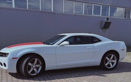 Chevrolet Camaro IV, 2010 год, 2 500 000 рублей, 2 фотография
