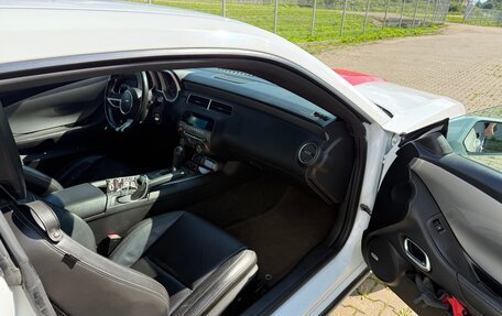 Chevrolet Camaro IV, 2010 год, 2 500 000 рублей, 12 фотография