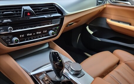 BMW 6 серия, 2019 год, 4 490 000 рублей, 24 фотография