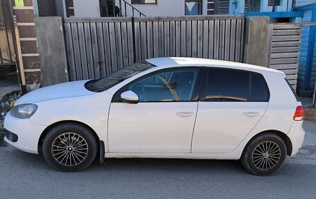 Volkswagen Golf VI, 2012 год, 600 000 рублей, 2 фотография