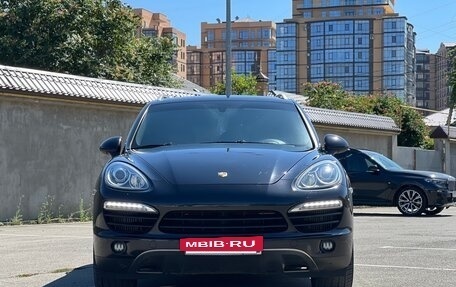 Porsche Cayenne III, 2011 год, 2 600 000 рублей, 2 фотография