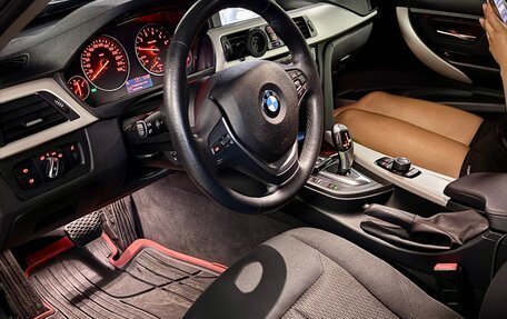 BMW 3 серия, 2015 год, 1 990 000 рублей, 5 фотография
