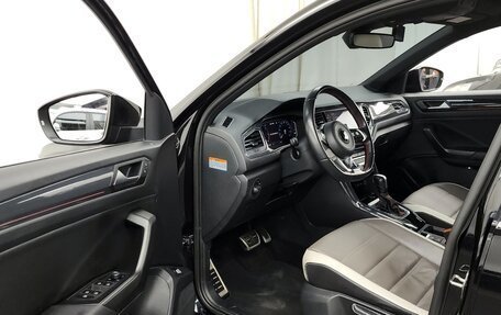 Volkswagen T-Roc I, 2021 год, 1 687 000 рублей, 5 фотография