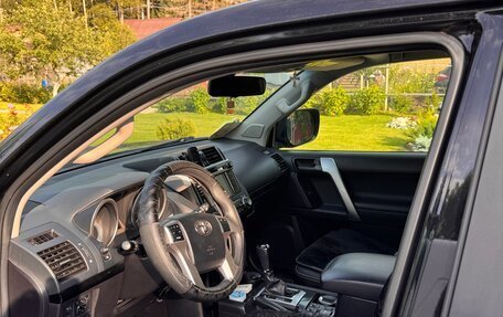 Toyota Land Cruiser Prado 150 рестайлинг 2, 2016 год, 4 200 000 рублей, 9 фотография