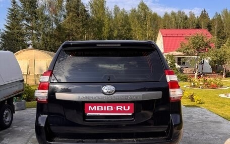 Toyota Land Cruiser Prado 150 рестайлинг 2, 2016 год, 4 200 000 рублей, 6 фотография