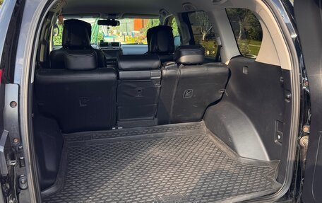 Toyota Land Cruiser Prado 150 рестайлинг 2, 2016 год, 4 200 000 рублей, 17 фотография