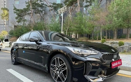 KIA Stinger I, 2022 год, 2 300 000 рублей, 1 фотография