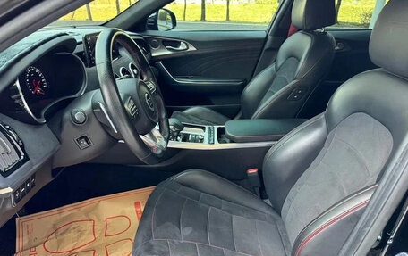 KIA Stinger I, 2022 год, 2 300 000 рублей, 8 фотография