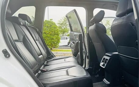 Subaru Forester, 2022 год, 2 300 000 рублей, 18 фотография