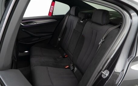 BMW 5 серия, 2018 год, 3 499 050 рублей, 9 фотография