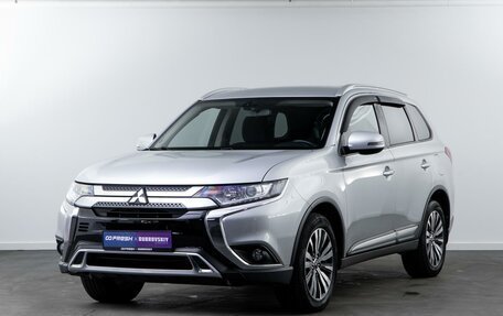 Mitsubishi Outlander III рестайлинг 3, 2019 год, 2 734 800 рублей, 5 фотография