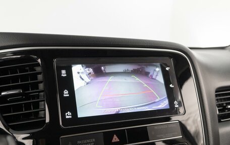 Mitsubishi Outlander III рестайлинг 3, 2019 год, 2 734 800 рублей, 13 фотография