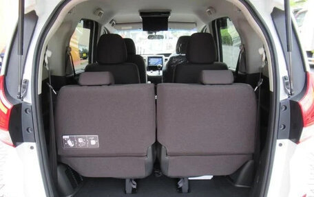 Honda Freed II, 2022 год, 1 100 000 рублей, 26 фотография
