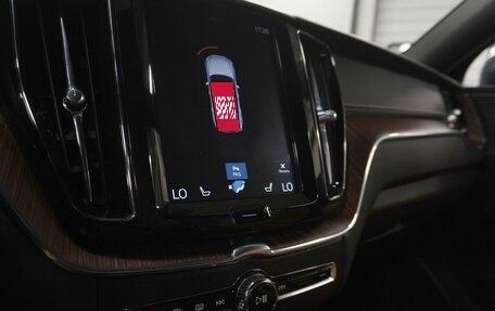 Volvo XC60 II, 2018 год, 2 590 000 рублей, 16 фотография