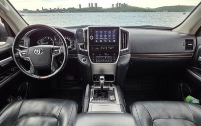 Toyota Land Cruiser 200, 2018 год, 7 500 000 рублей, 1 фотография